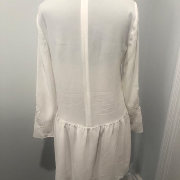 BCBG Maxazria Feminine Lace Detail Cottagecore/ BOHO Lined White Dress - Picture 4 of 6